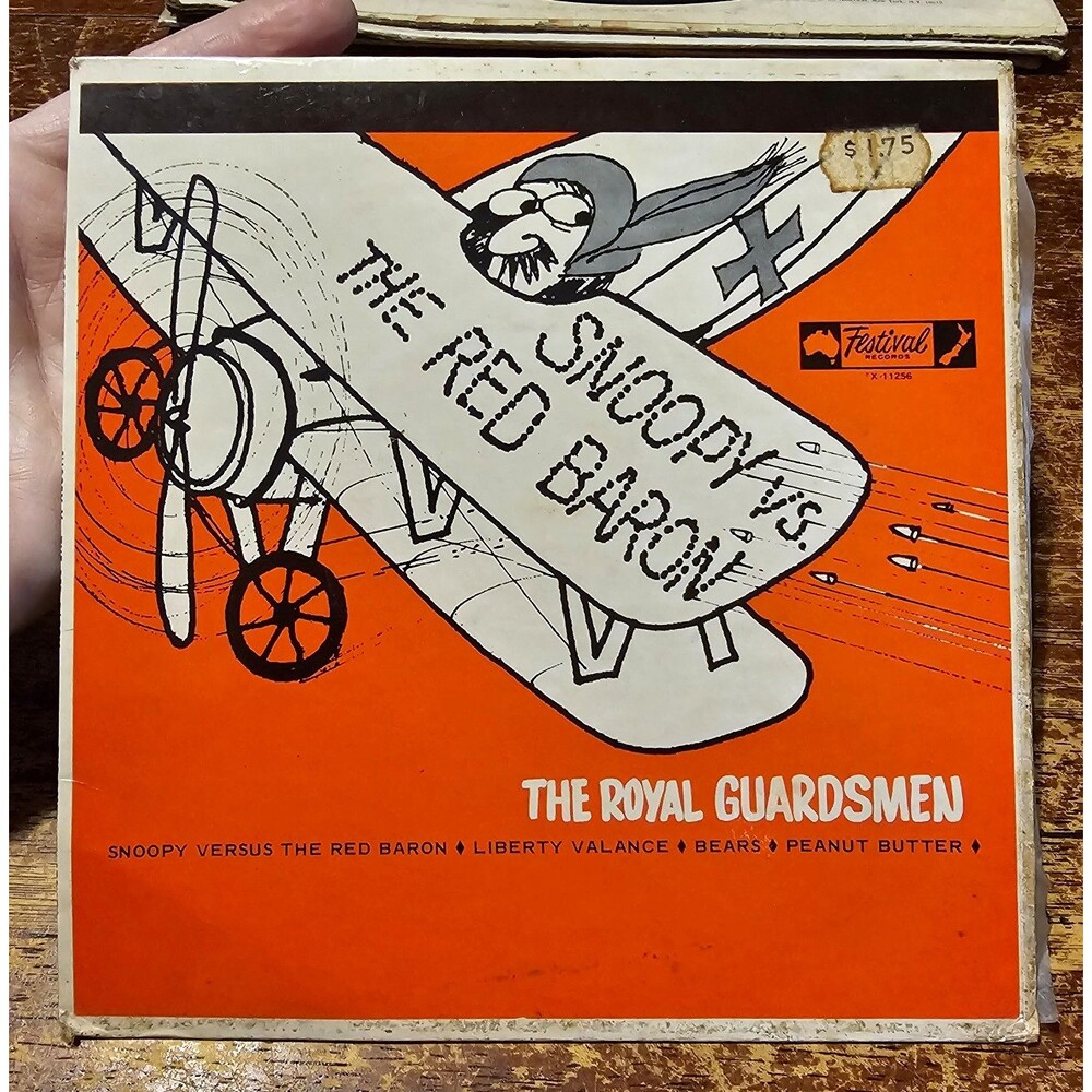 The Royal Guardsmen Snoopy Vs. The Red Baron Festival X-11256 45 RPM EP